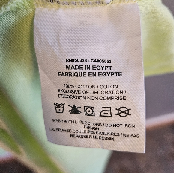 Nike The Nike Tee Center Swoosh Long Sleeve Mens (L) - Picture 3 of 3